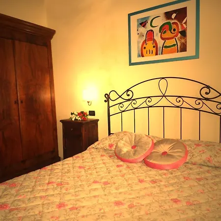 Borgo Mucellena Country house Casole d'Elsa