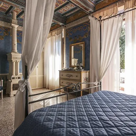 Borgo Mucellena Country house Casole d'Elsa