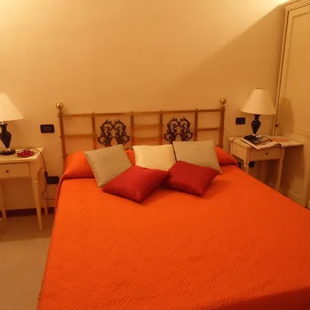 Borgo Mucellena * Casole d'Elsa