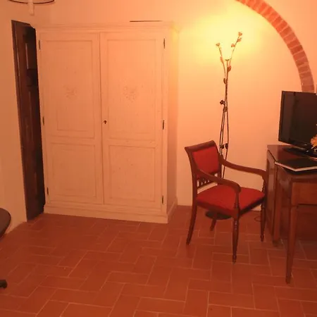 Borgo Mucellena Country house Casole d'Elsa