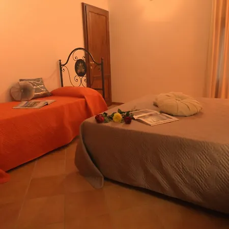 Country house Borgo Mucellena *