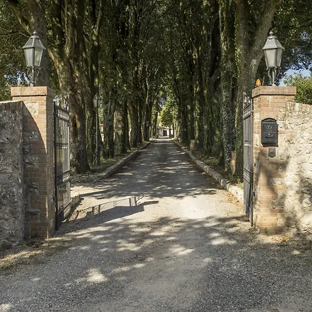 Borgo Mucellena Country house
